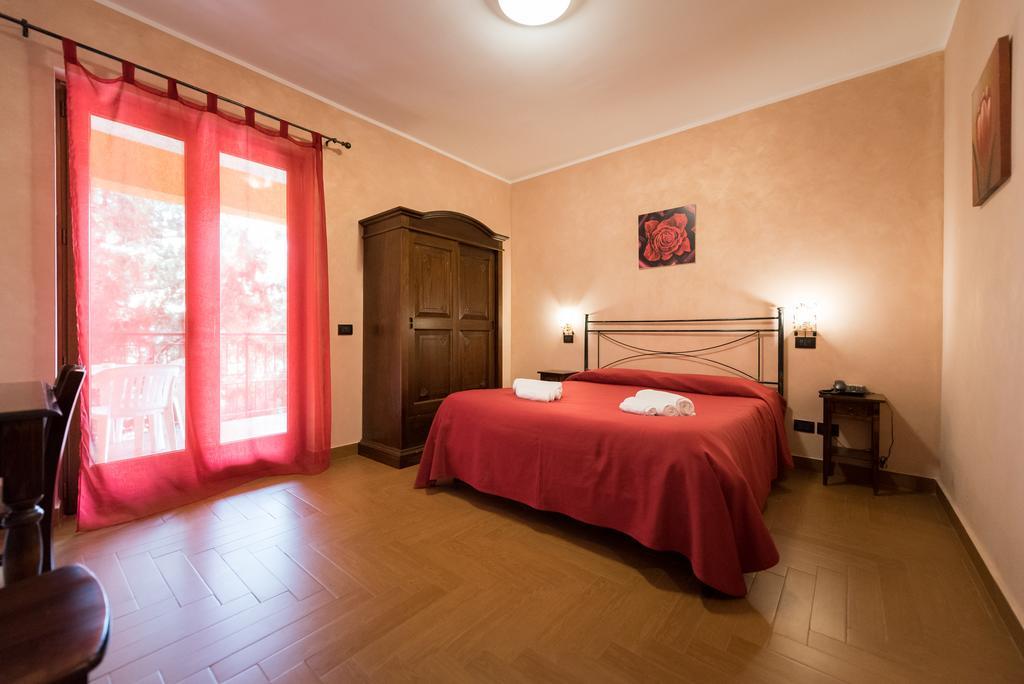 Pensjonat Valle Himara Piana Degli Albanesi Zewnętrze zdjęcie